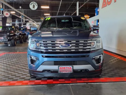 Photos of 2019 Ford Expedition Limited for sale in Gretna, NE at Gretna Auto Outlet