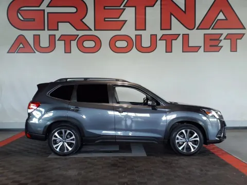 Gray 2023 Subaru Forester Limited for sale in Gretna, NE