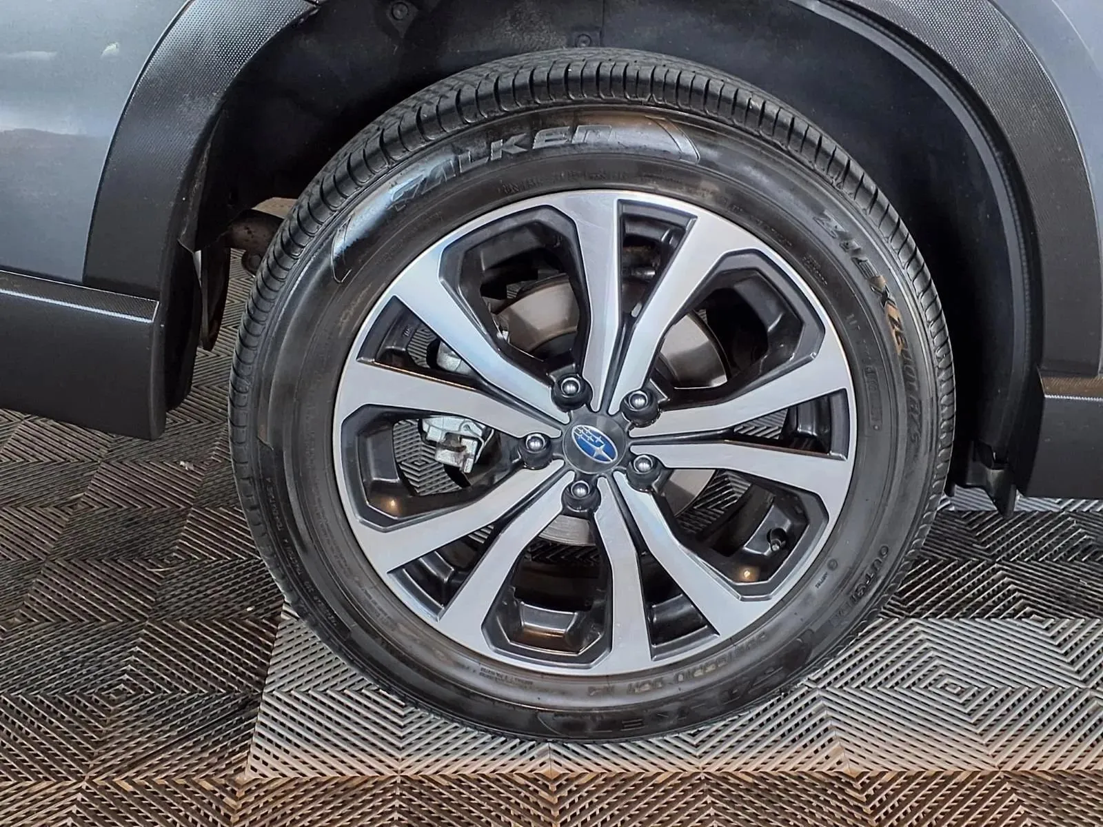 Subaru Forester photo 9