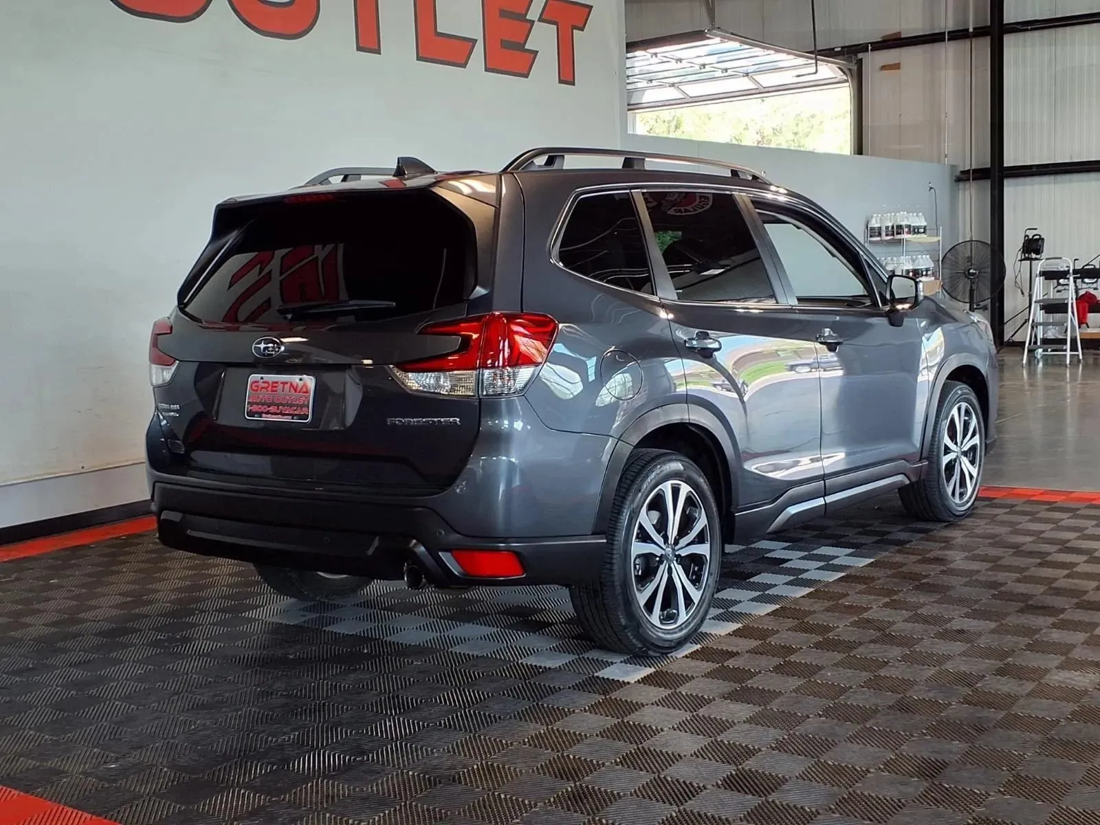 Subaru Forester photo 8