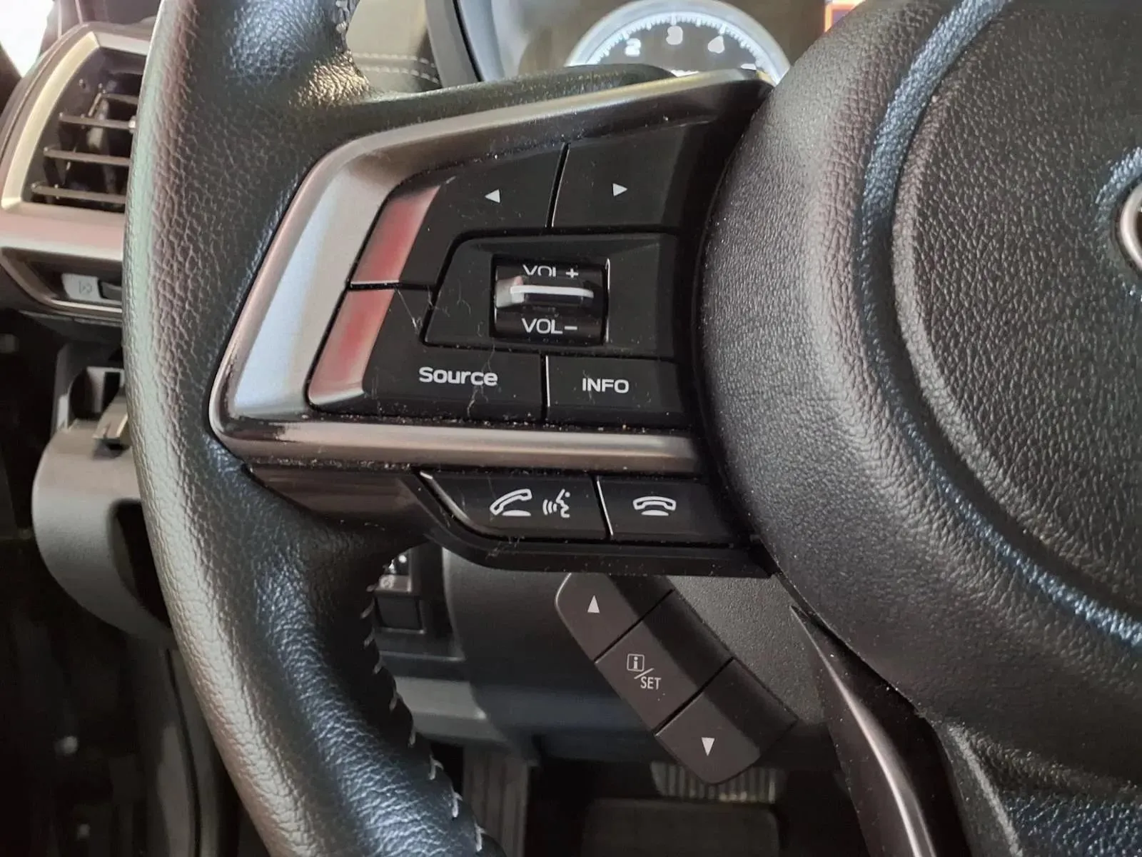 Subaru Forester photo 28