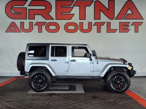 Silver 2017 Jeep Wrangler Unlimited Sahara for sale in Gretna, NE