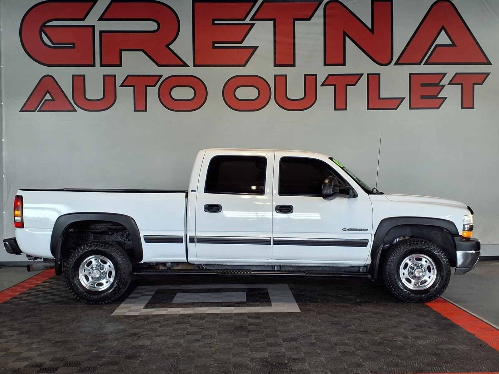 2001 Chevrolet Silverado 1500 2500HD 4WD Crew Cab SWB LS's photo