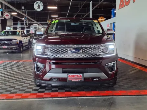 Photos of 2020 Ford Expedition Platinum for sale in Gretna, NE at Gretna Auto Outlet