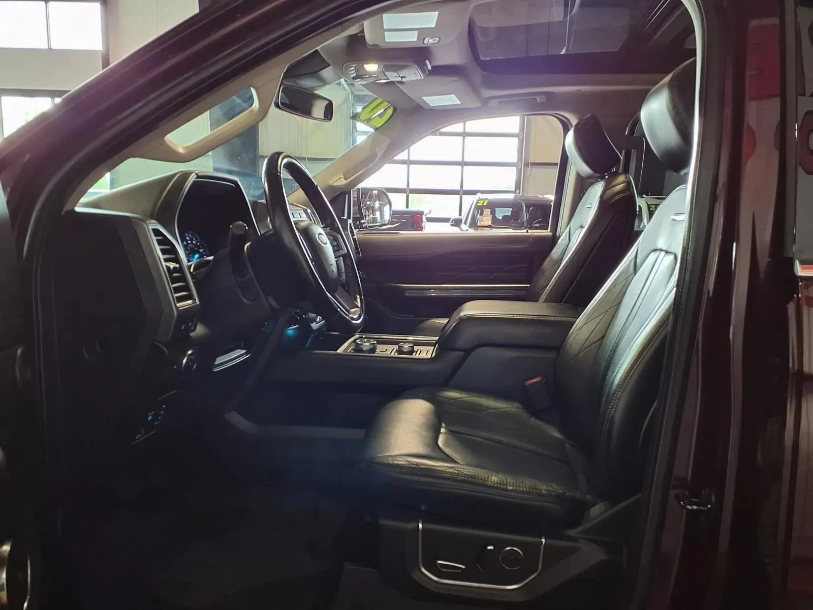 Ford Expedition photo 20