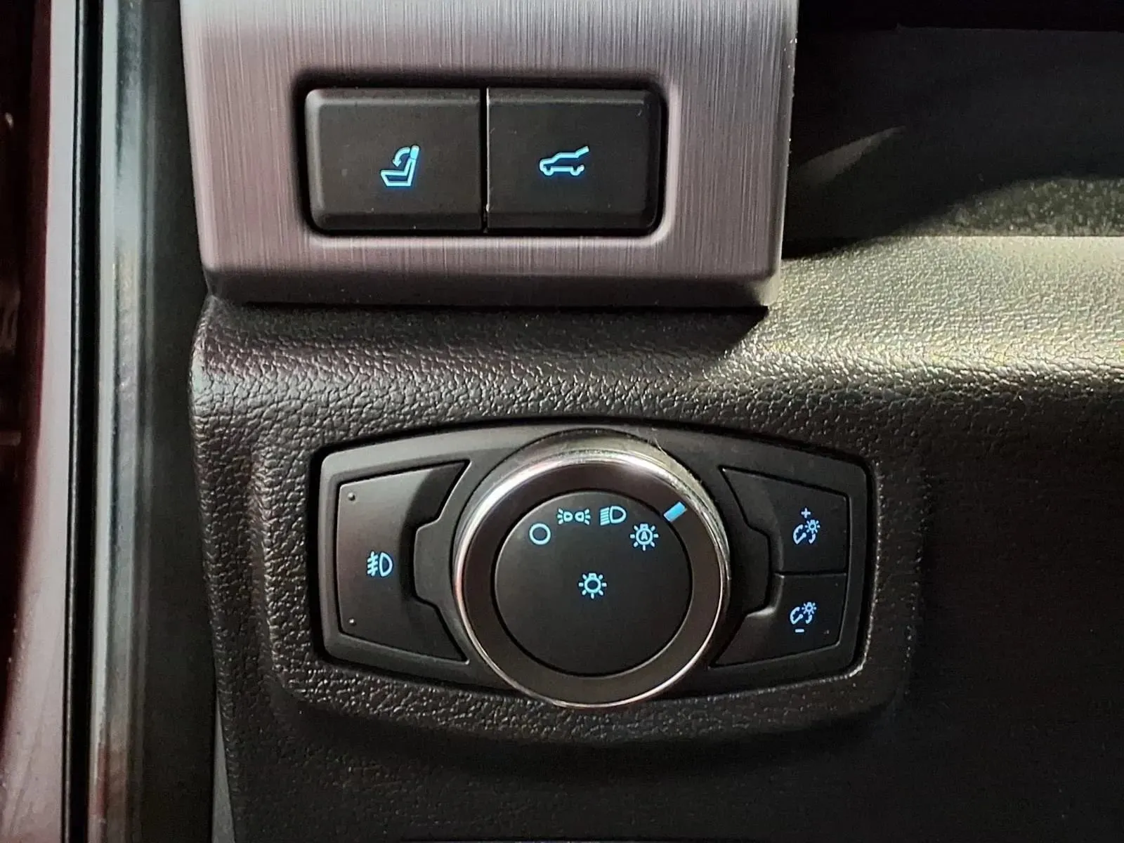 Ford Expedition photo 21