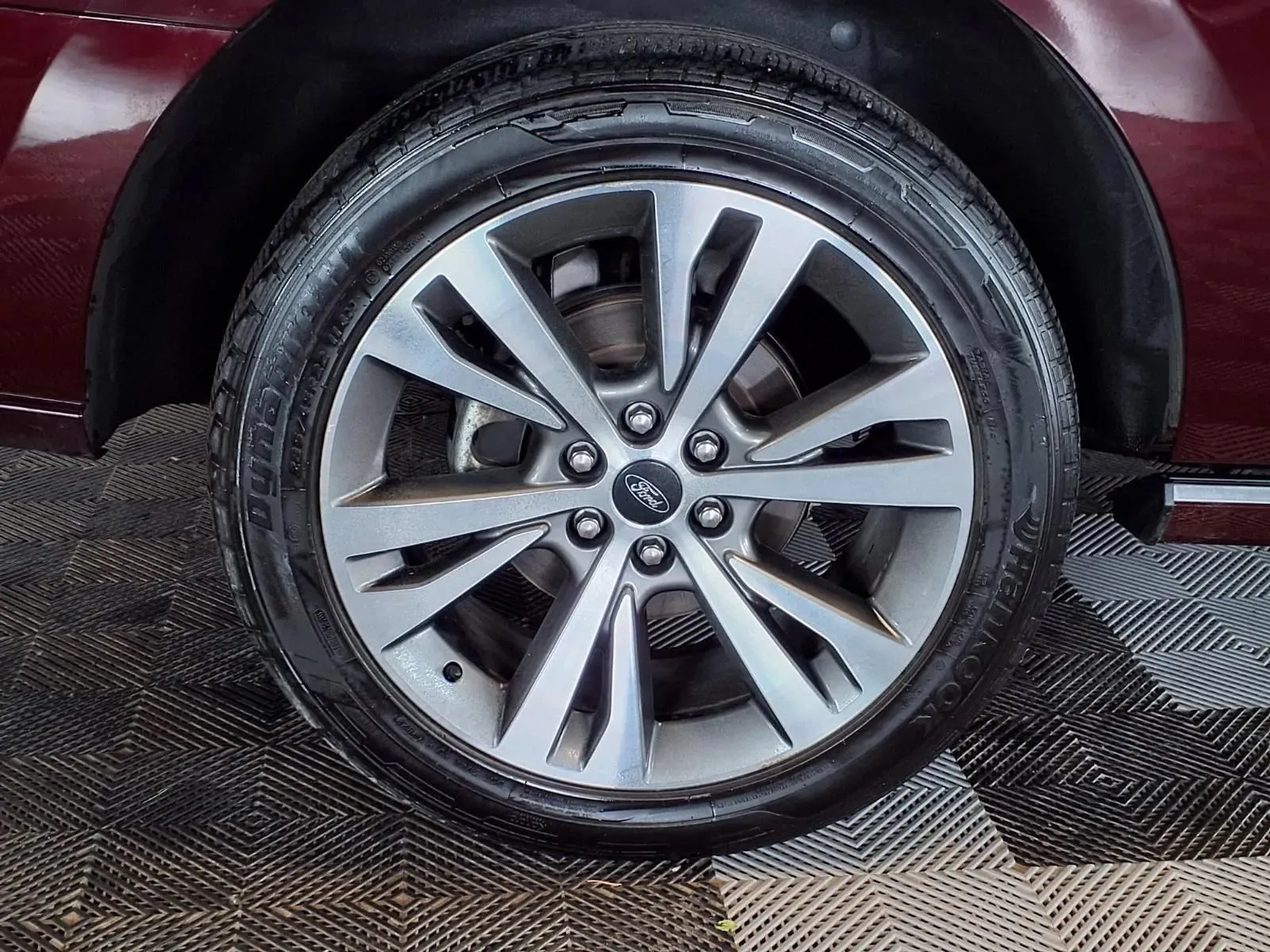 Ford Expedition photo 9