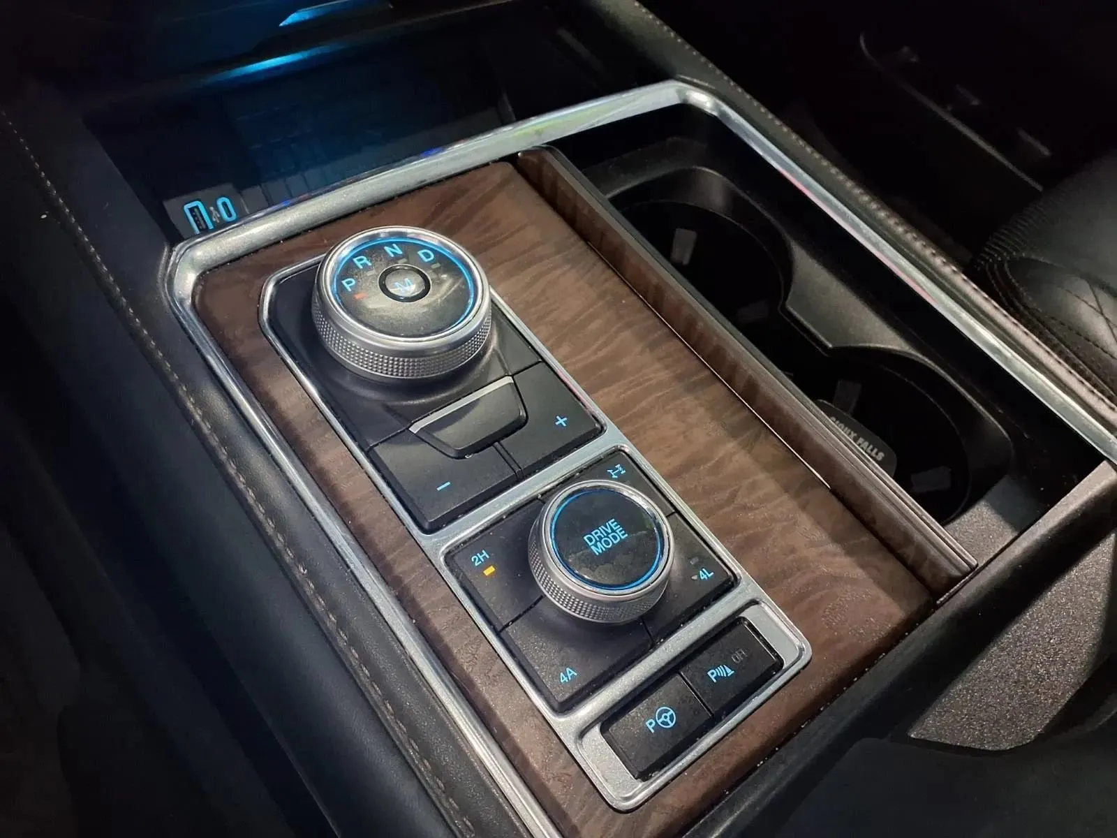 Ford Expedition photo 27