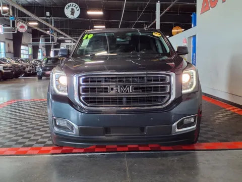 Photos of 2019 GMC Yukon XL SLT for sale in Gretna, NE at Gretna Auto Outlet