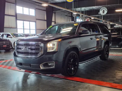 Another view of 2019 GMC Yukon XL SLT for sale in Gretna, NE at Gretna Auto Outlet