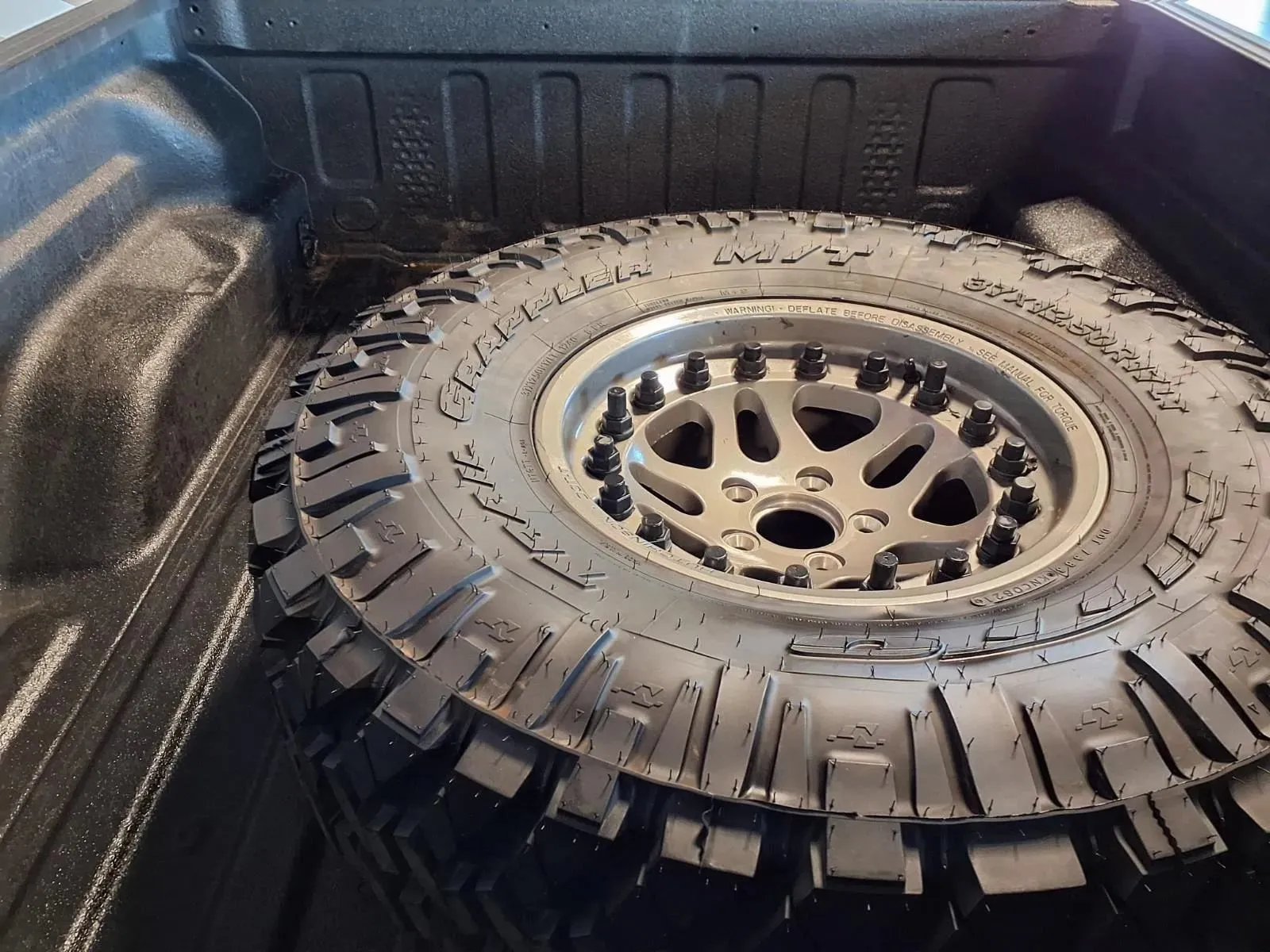 Jeep Gladiator photo 6