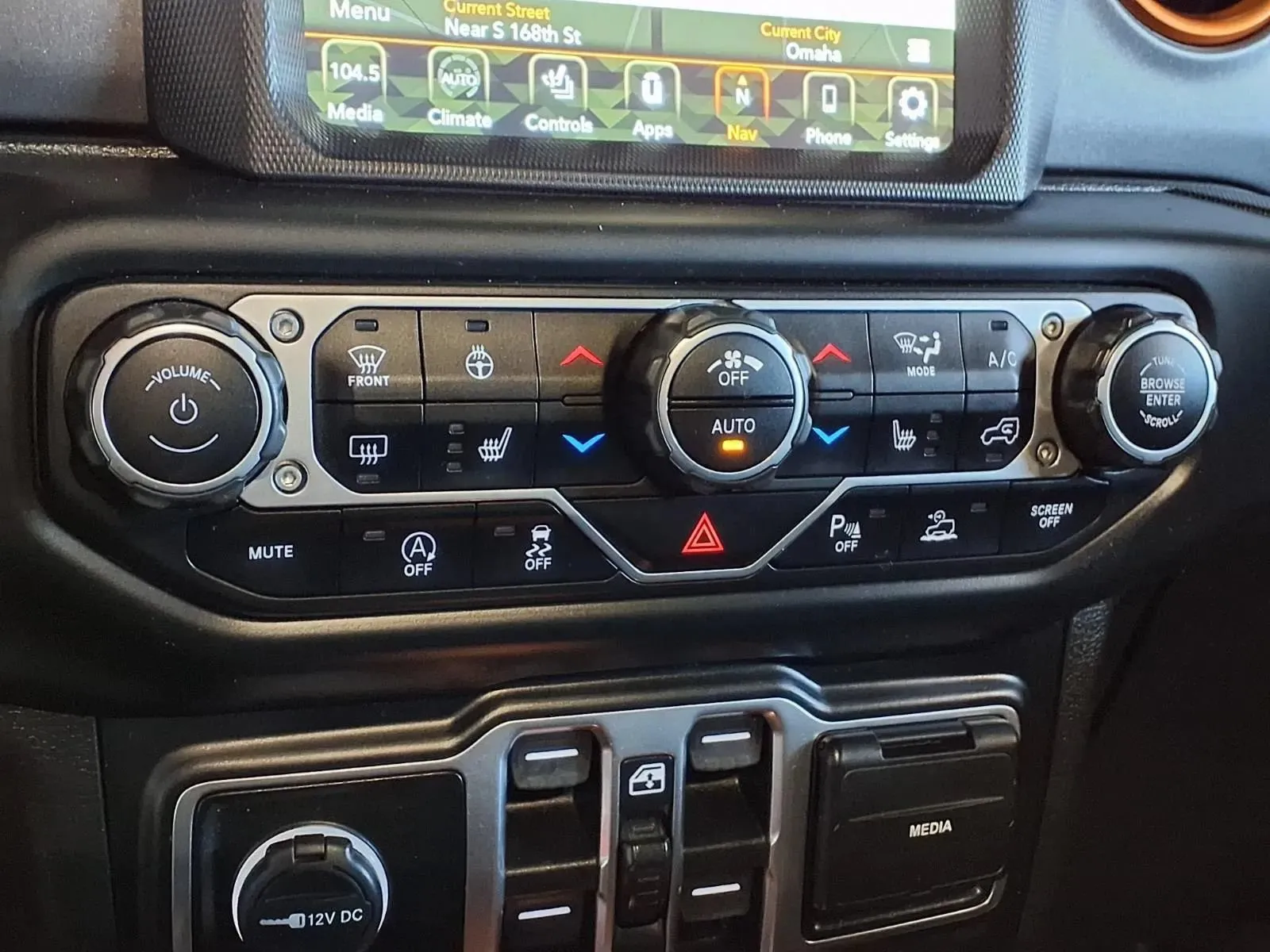 Jeep Gladiator photo 22