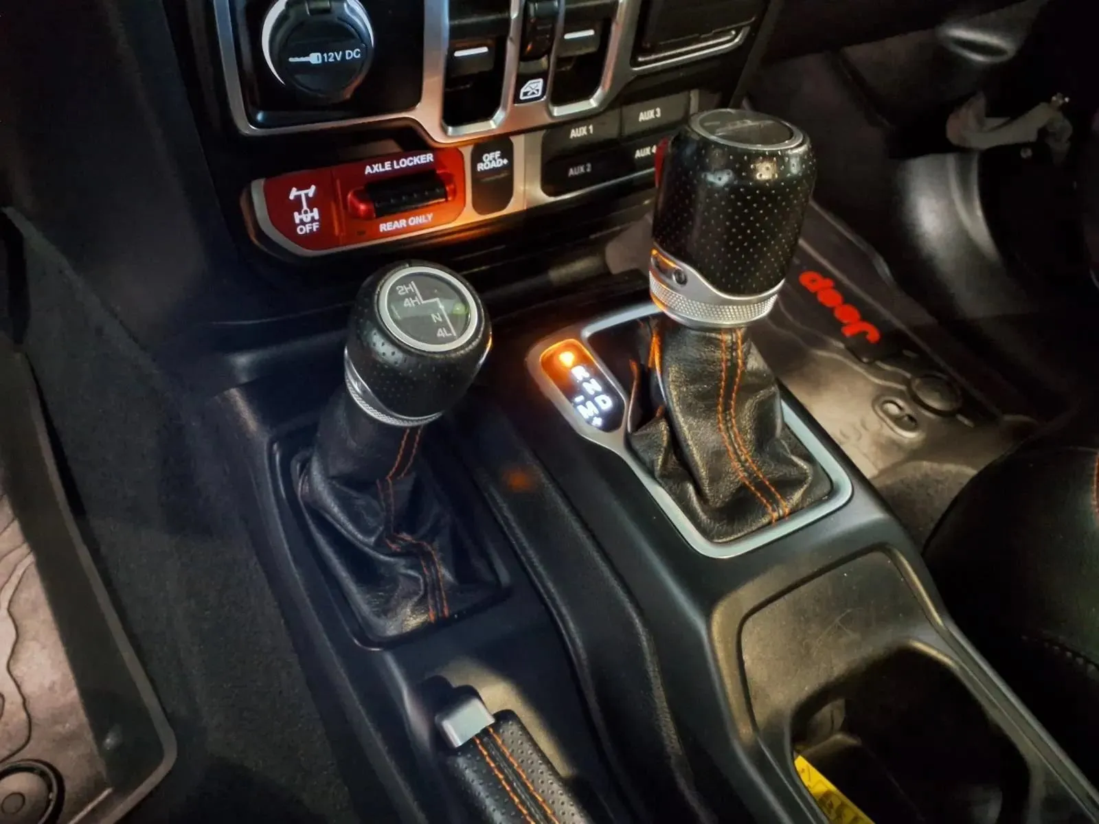 Jeep Gladiator photo 24