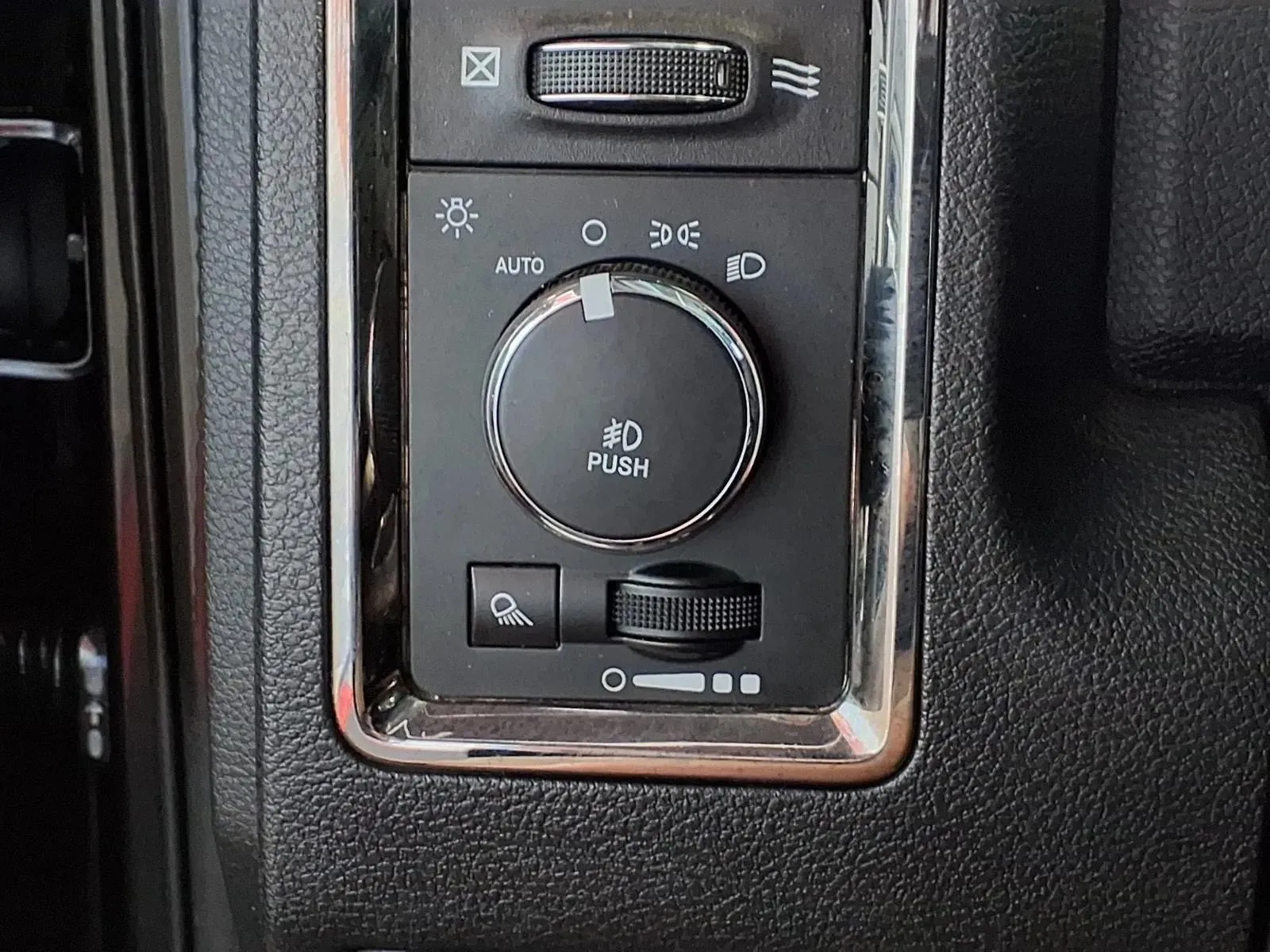 Ram 1500 photo 19