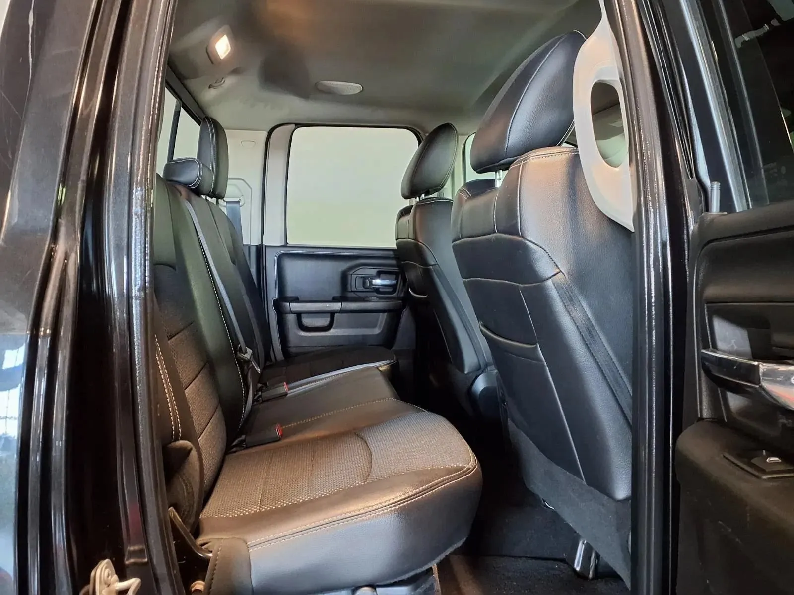 Ram 1500 photo 10