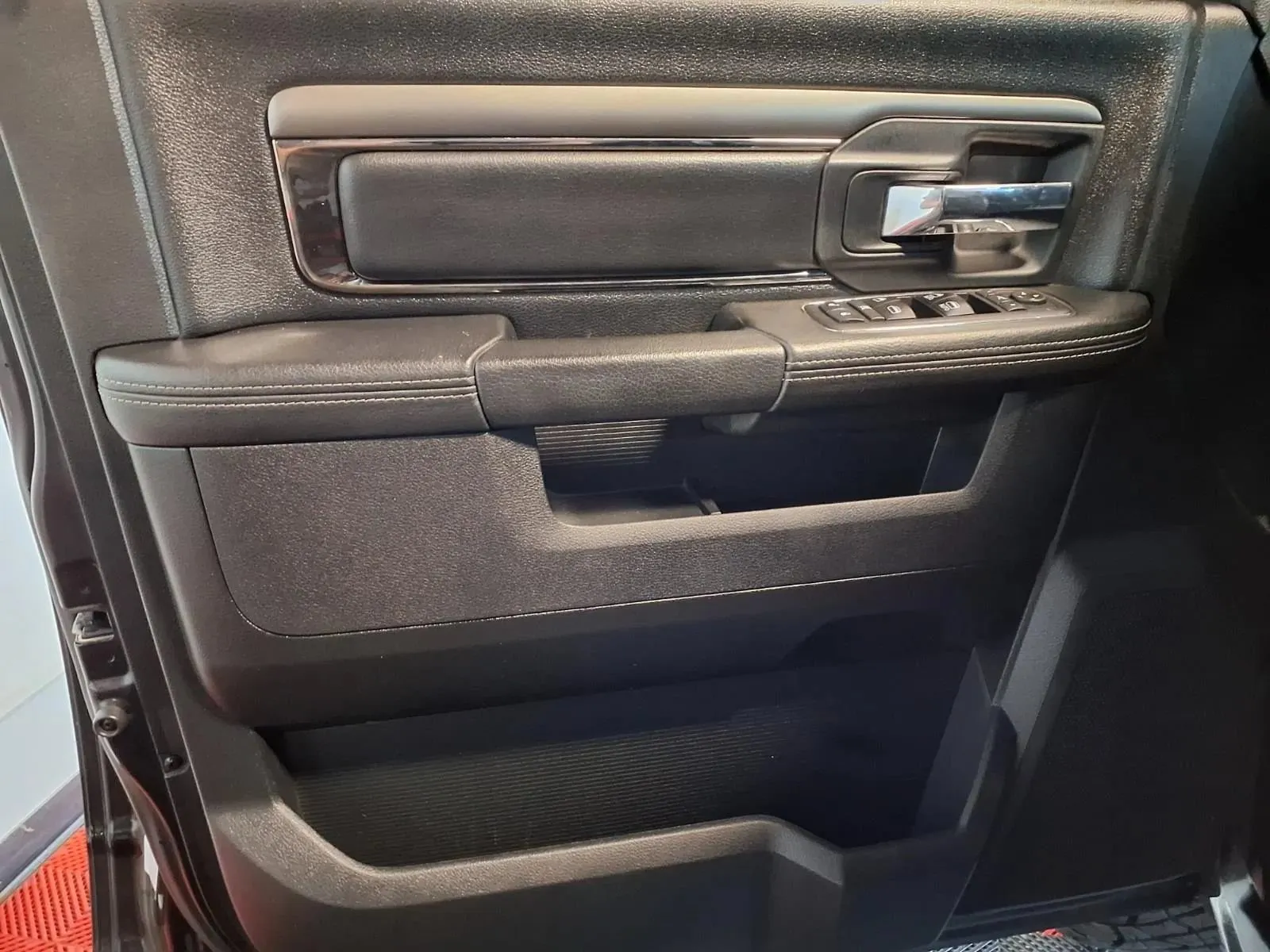Ram 1500 photo 17