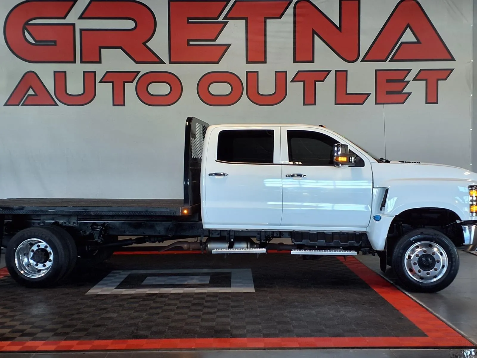 2022 Chevrolet Silverado HD WT 4WD Crew Cab 175" WB's photo