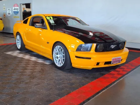 Photos of 2007 Ford Mustang GT Deluxe for sale in Gretna, NE at Gretna Auto Outlet