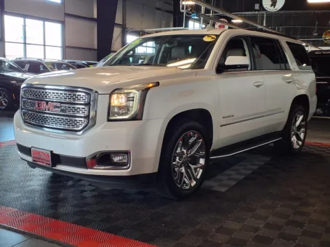Another view of 2016 GMC Yukon SLT for sale in Gretna, NE at Gretna Auto Outlet