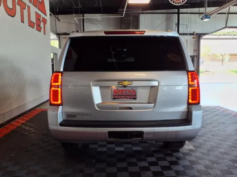 More photos of 2017 Chevrolet Suburban LT at Gretna Auto Outlet, NE