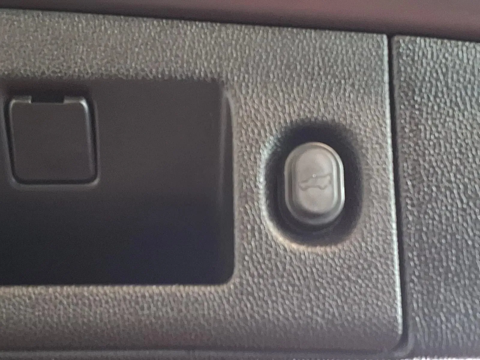 Cadillac Escalade photo 8