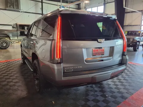 More photos of 2020 Cadillac Escalade Luxury at Gretna Auto Outlet, NE