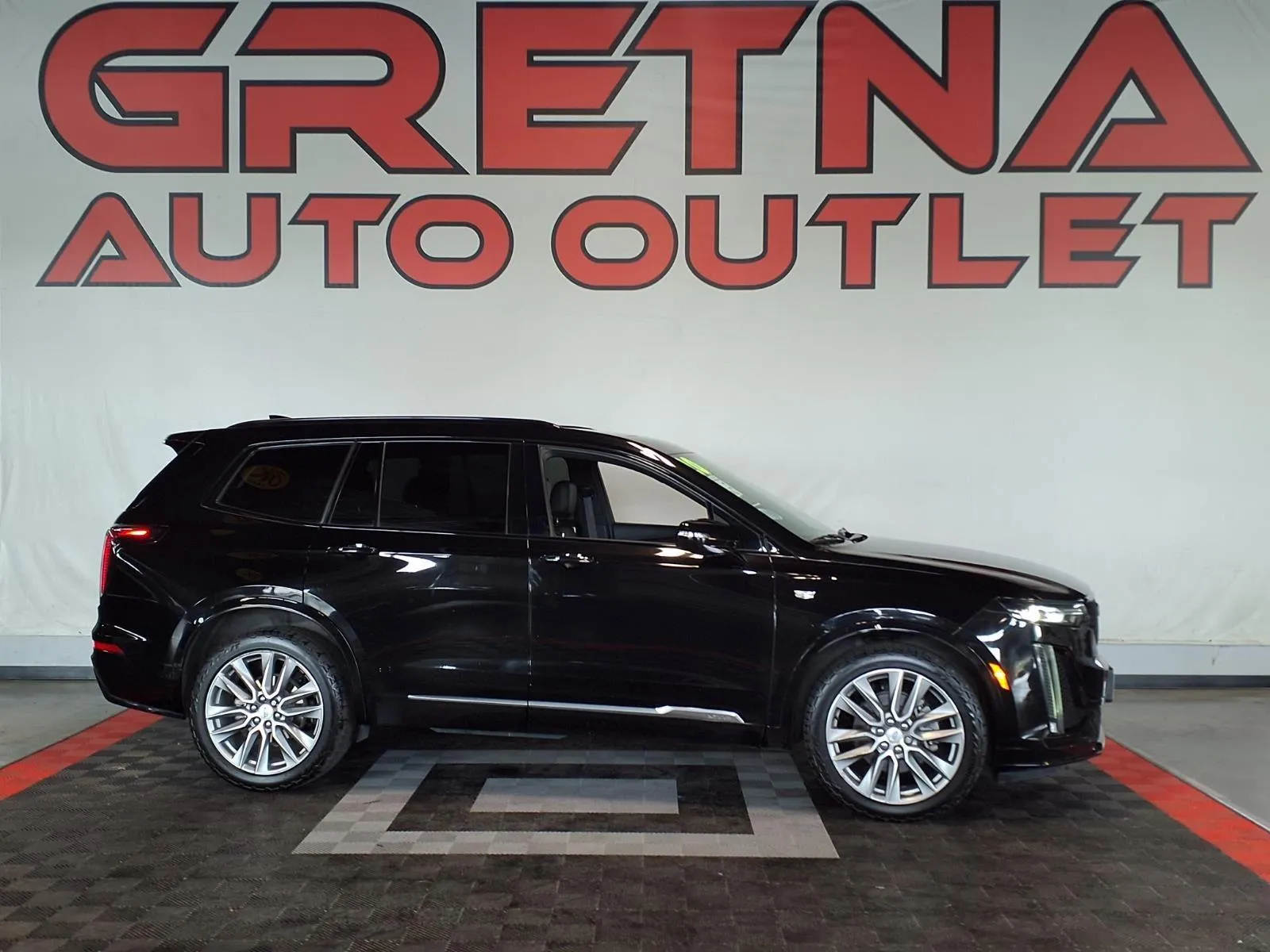 Black 2020 Cadillac XT6 Sport for sale in Gretna, NE
