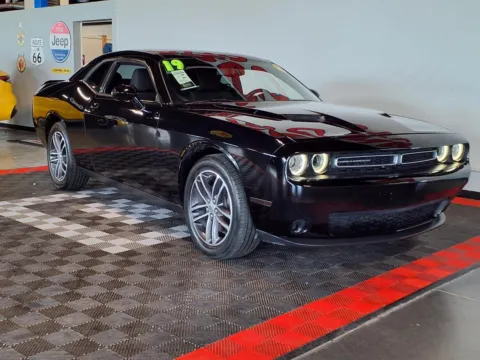 Photos of 2019 Dodge Challenger SXT for sale in Gretna, NE at Gretna Auto Outlet