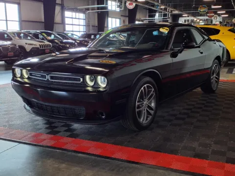 More photos of 2019 Dodge Challenger SXT at Gretna Auto Outlet, NE