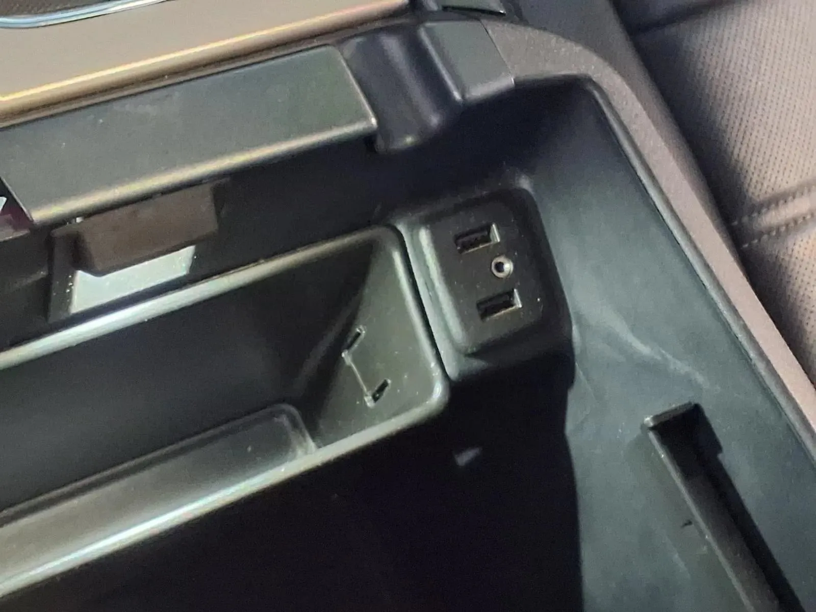 GMC Sierra photo 24