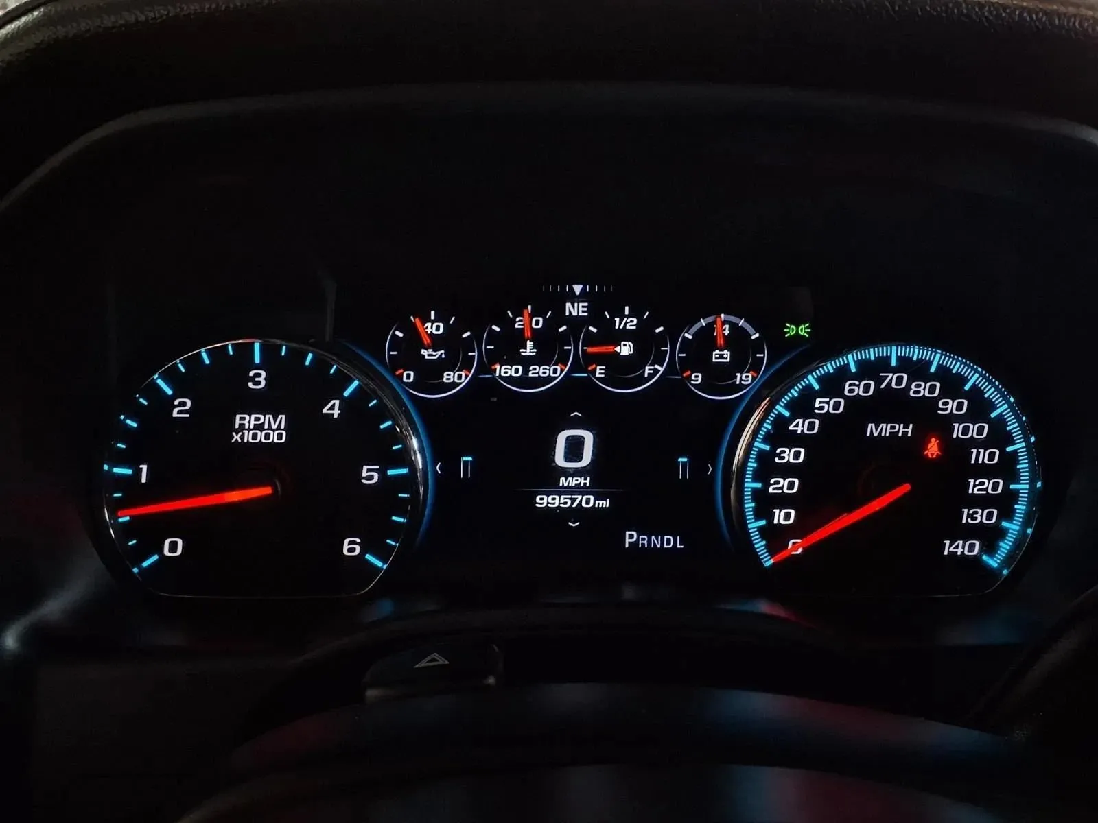 GMC Sierra photo 25