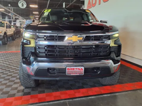 Another view of 2022 Chevrolet Silverado 1500 LT for sale in Gretna, NE at Gretna Auto Outlet