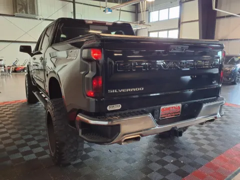 More photos of 2022 Chevrolet Silverado 1500 LT at Gretna Auto Outlet, NE