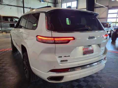 More photos of 2023 Jeep Grand Cherokee L Overland at Gretna Auto Outlet, NE