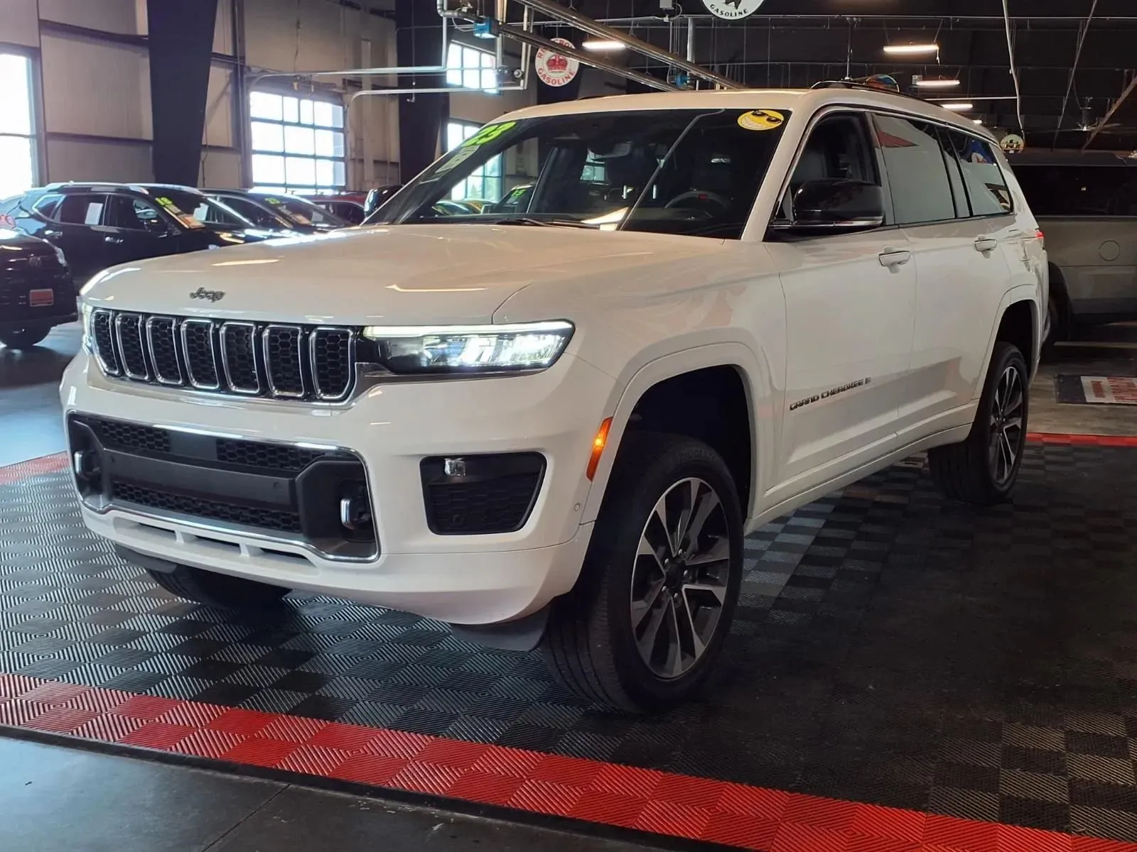 Jeep Grand Cherokee L photo 4
