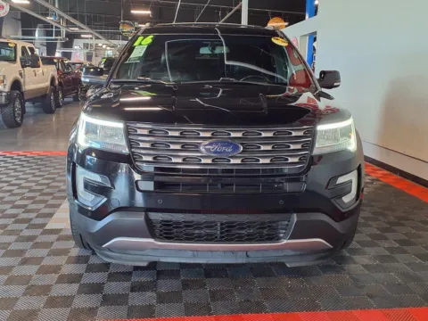 Another view of 2016 Ford Explorer XLT for sale in Gretna, NE at Gretna Auto Outlet