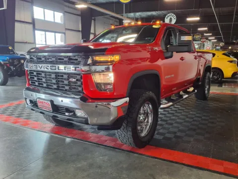 More photos of 2021 Chevrolet Silverado 2500HD LT at Gretna Auto Outlet, NE