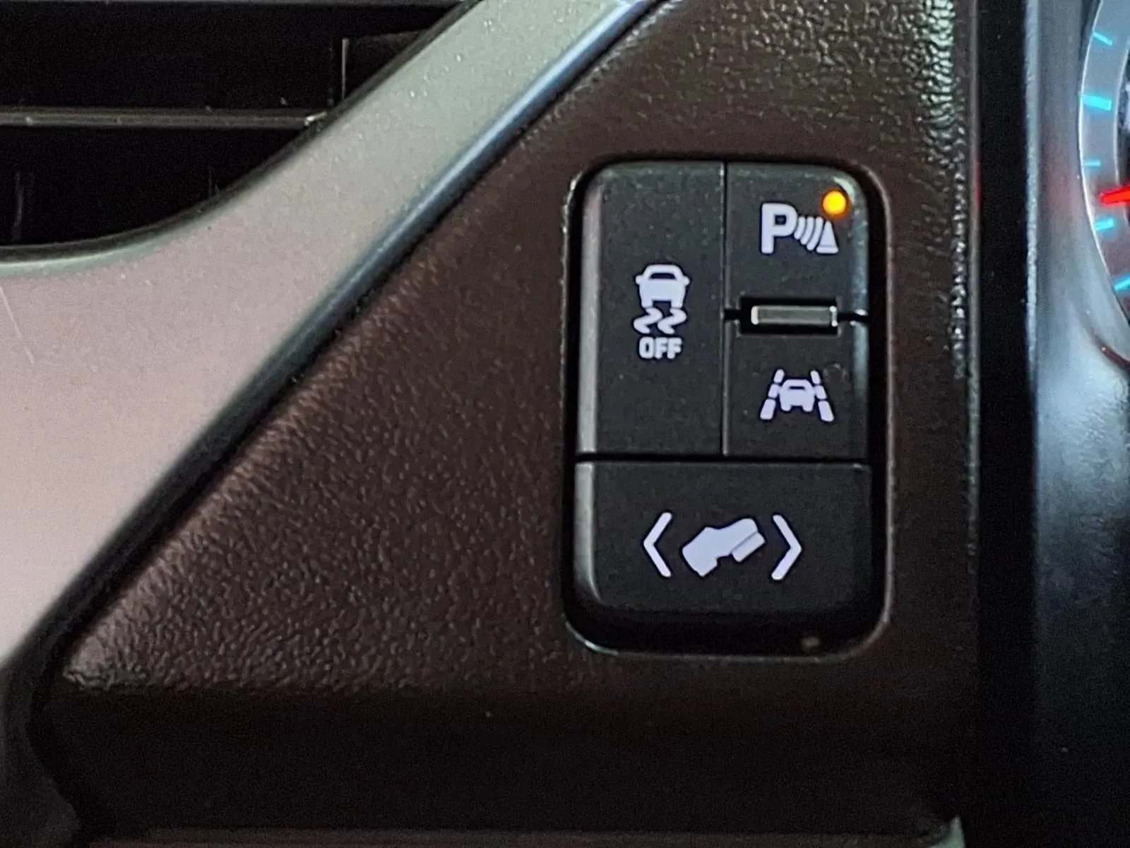 Chevrolet Tahoe photo 31