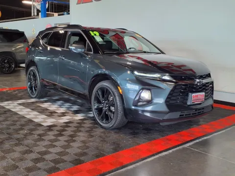 Photos of 2019 Chevrolet Blazer RS for sale in Gretna, NE at Gretna Auto Outlet