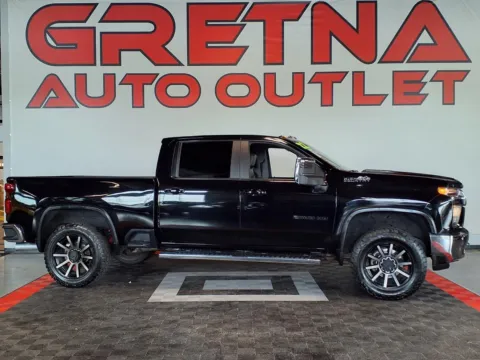 Black 2022 Chevrolet Silverado 2500 HD LT for sale in Gretna, NE