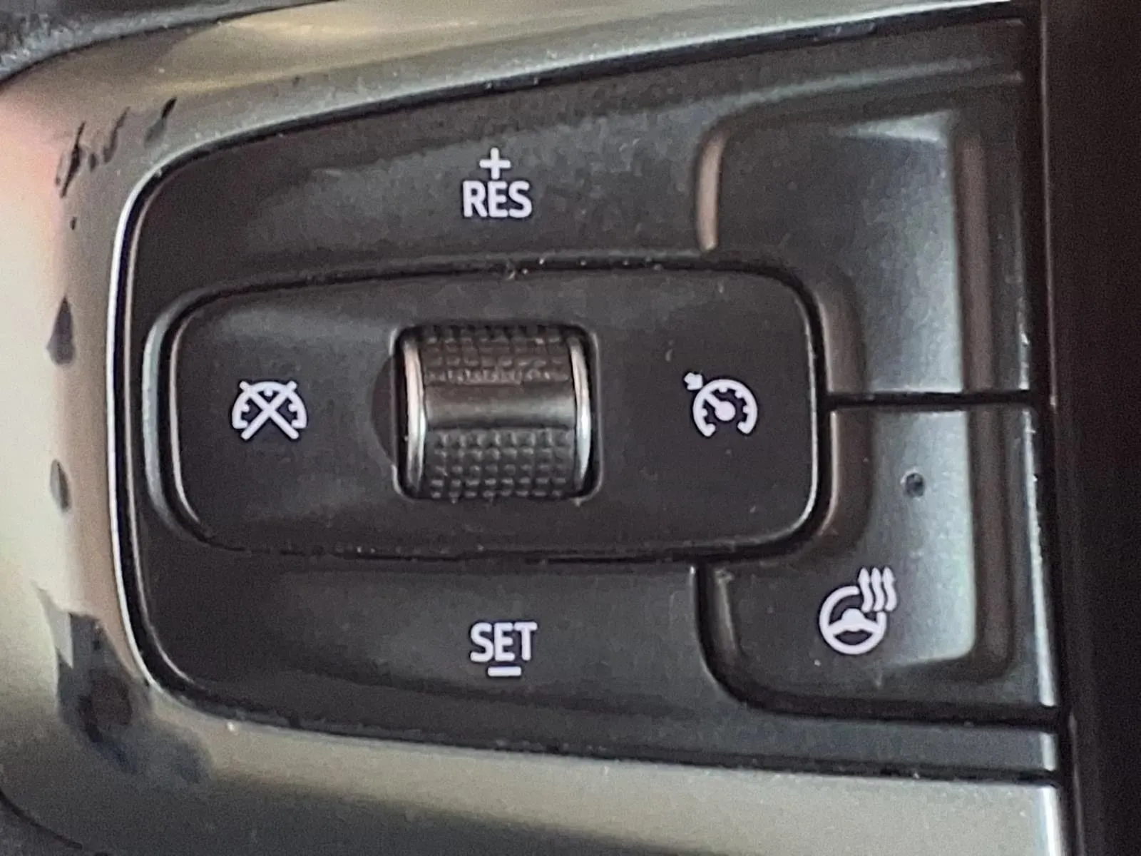 Chevrolet Silverado photo 26