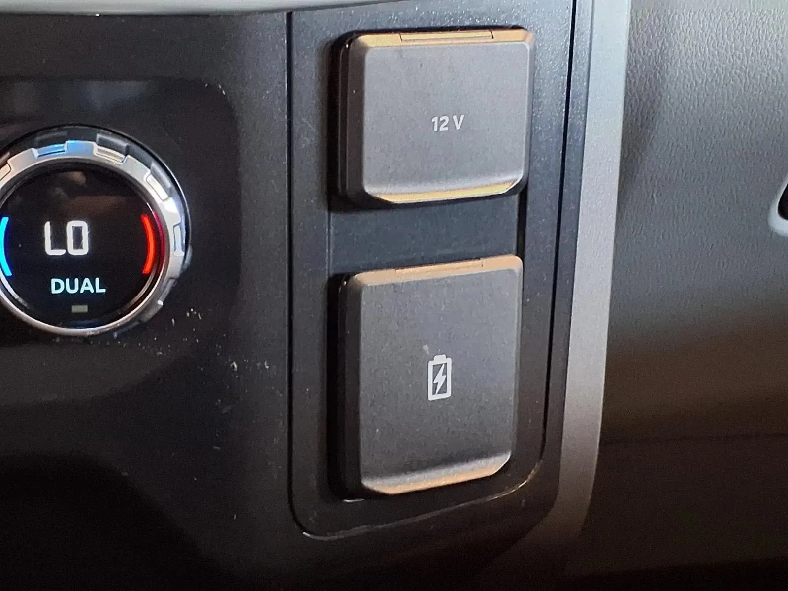 Ford F-150 photo 22