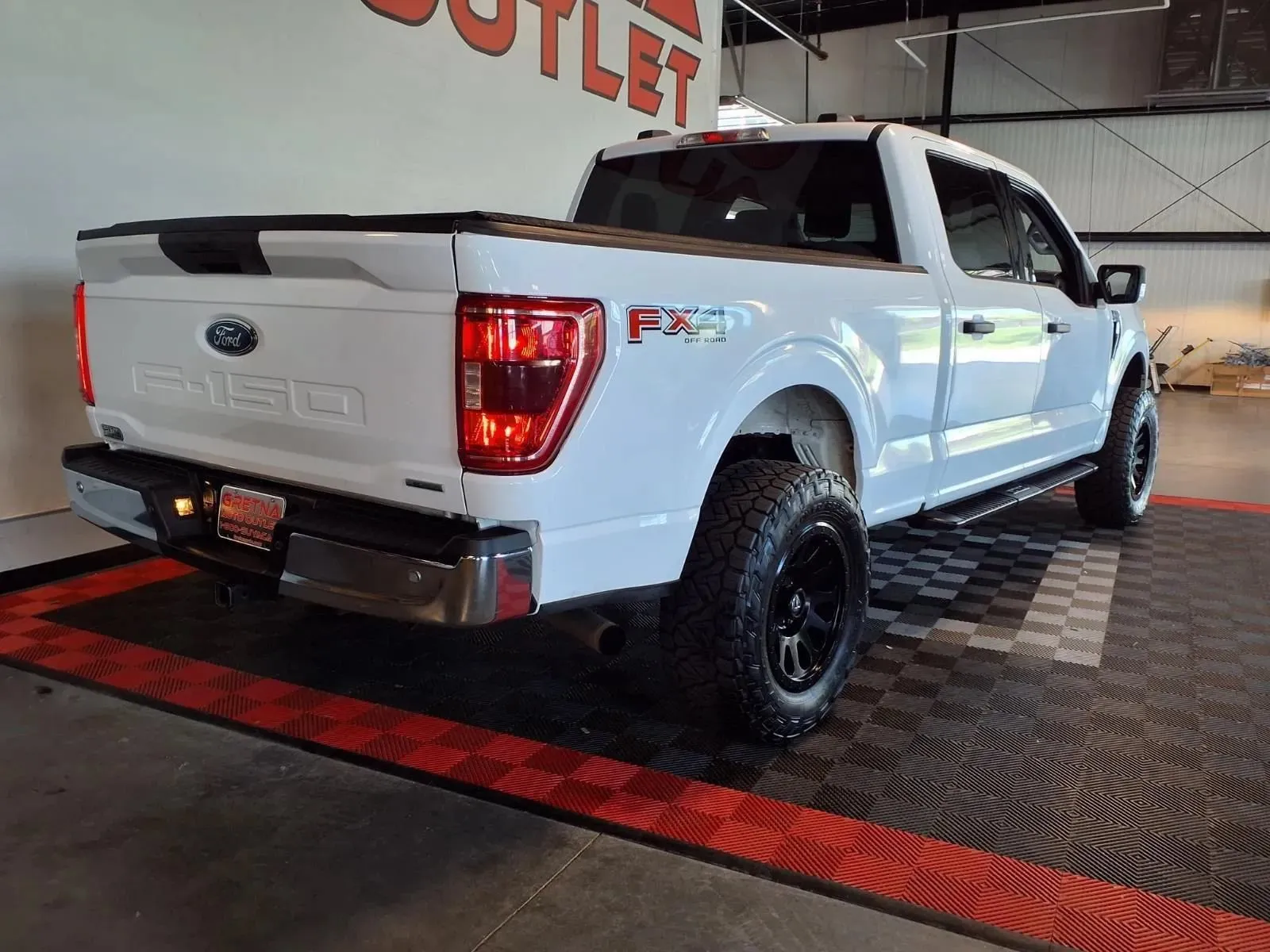 Ford F-150 photo 7
