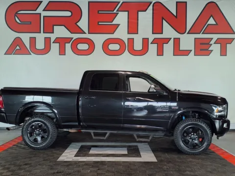 Black 2018 Ram 2500 Laramie for sale in Gretna, NE
