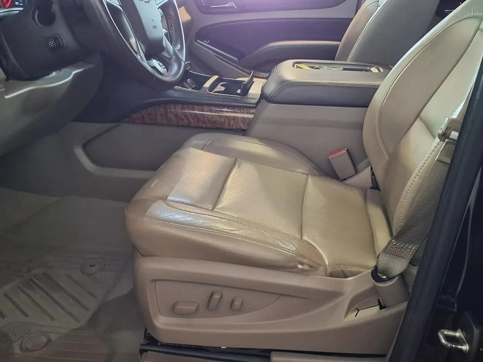 Chevrolet Tahoe photo 21