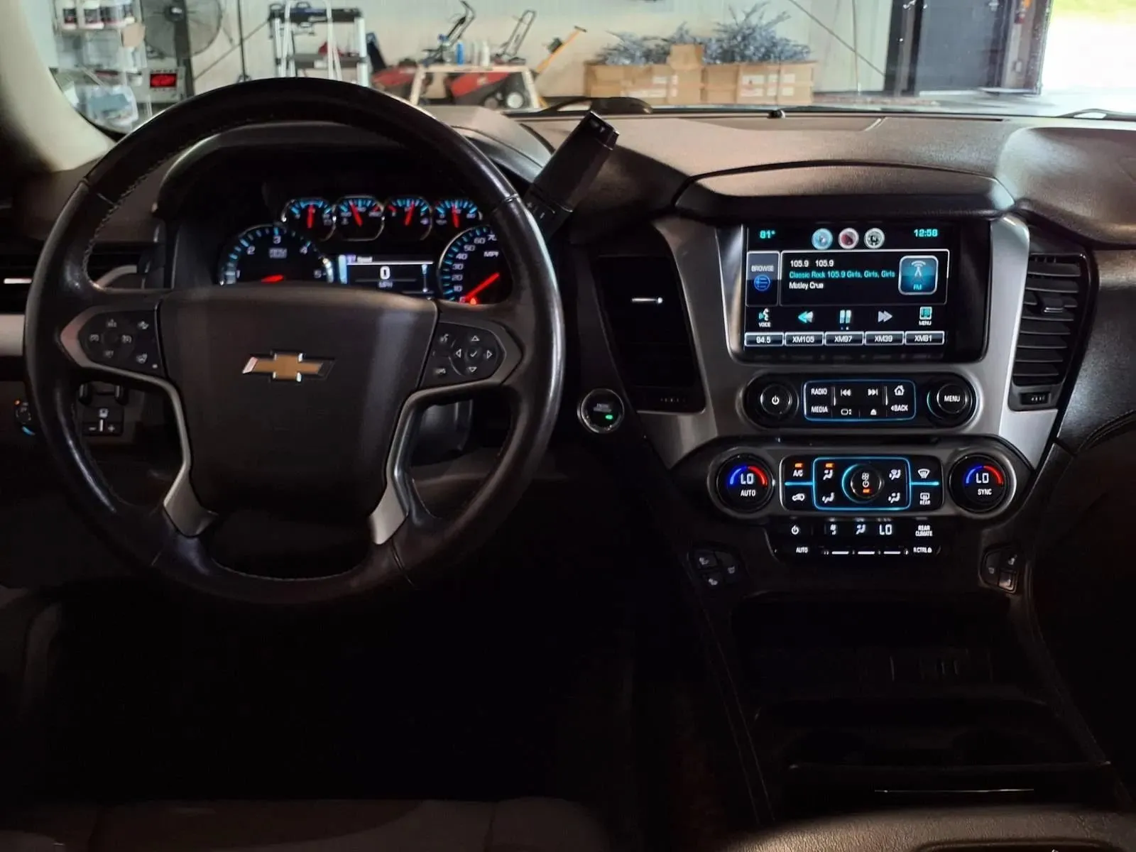 Chevrolet Tahoe photo 19