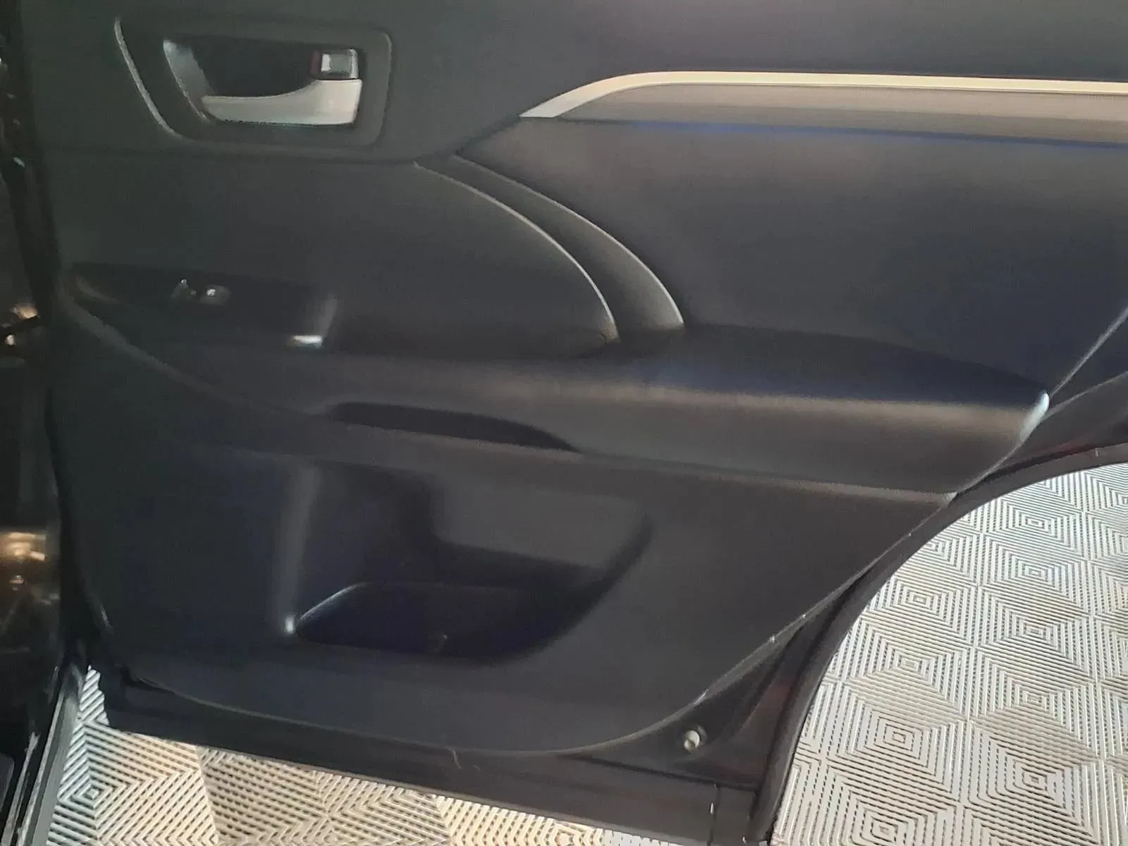 Toyota Highlander photo 13