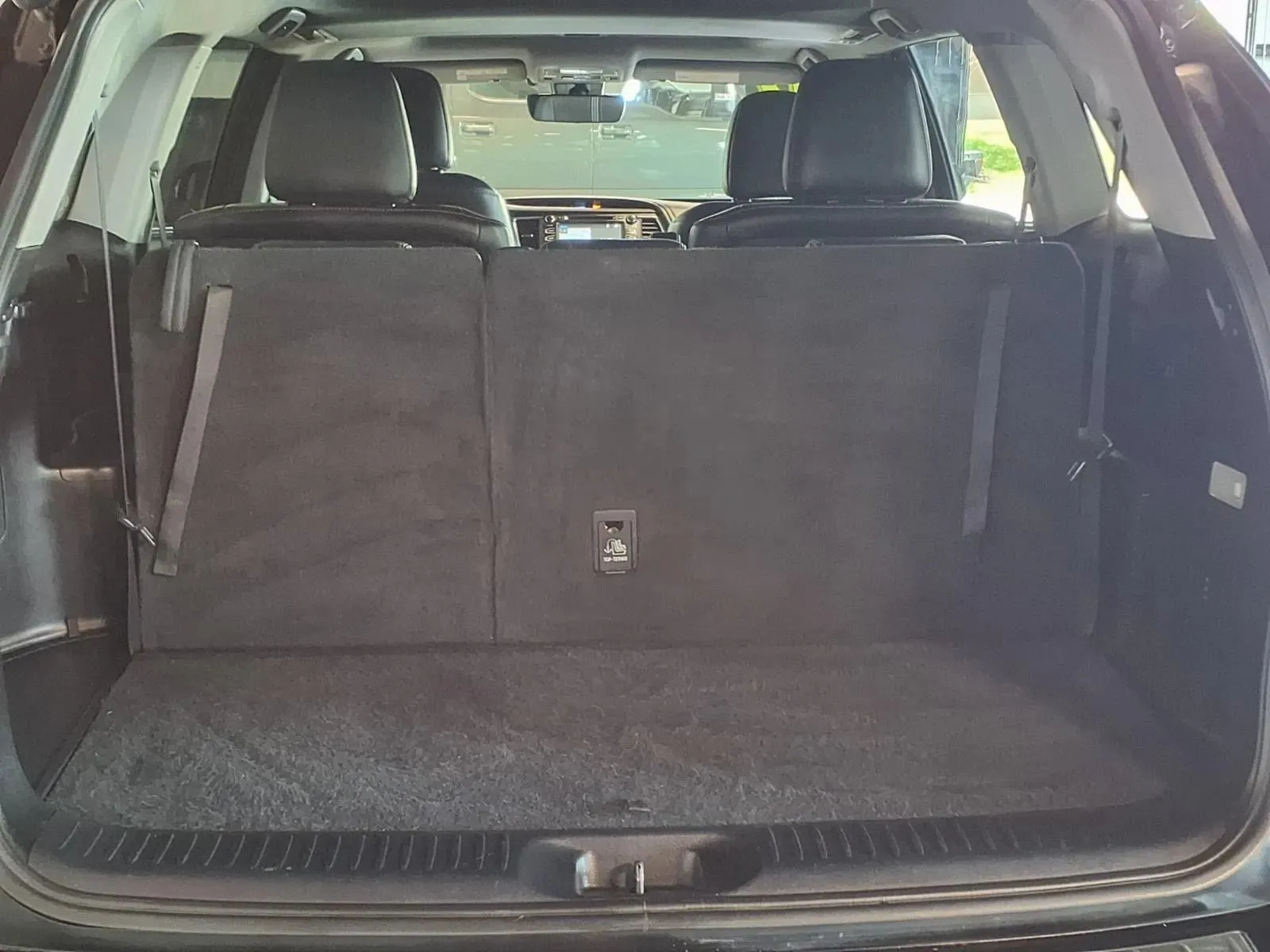 Toyota Highlander photo 8
