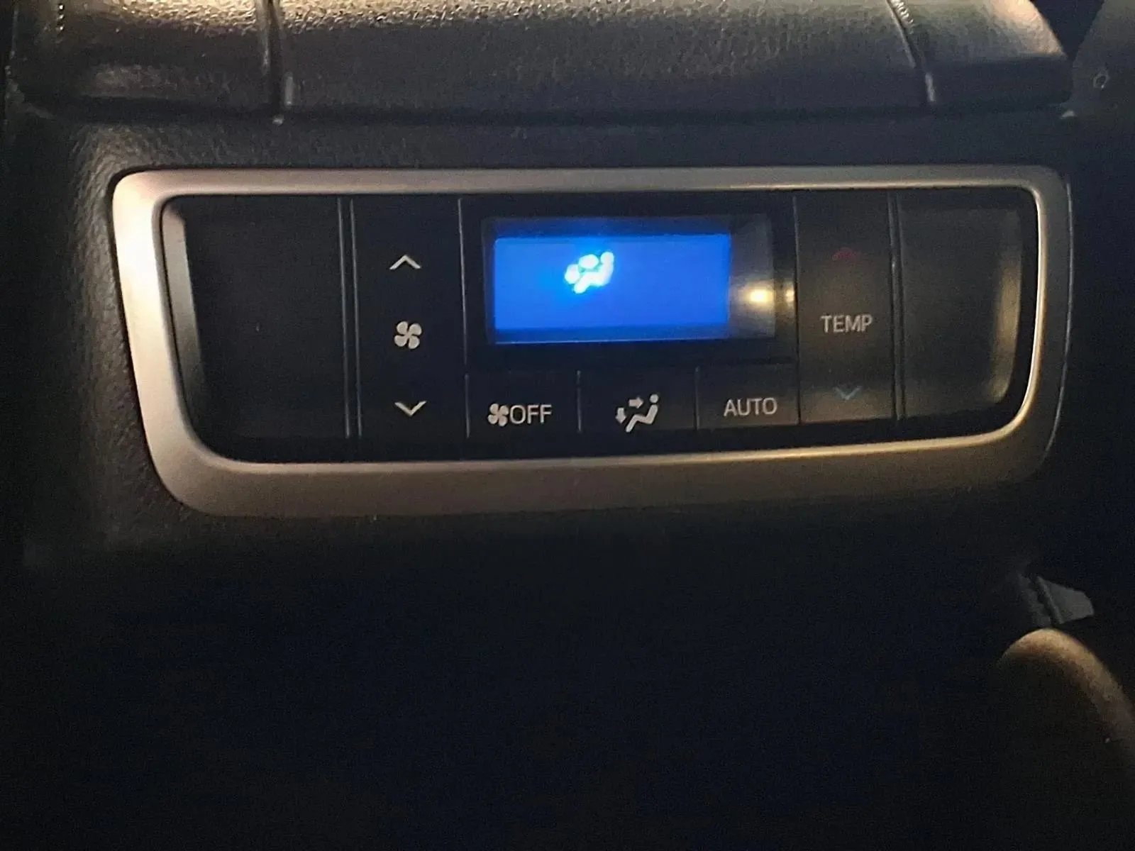Toyota Highlander photo 19