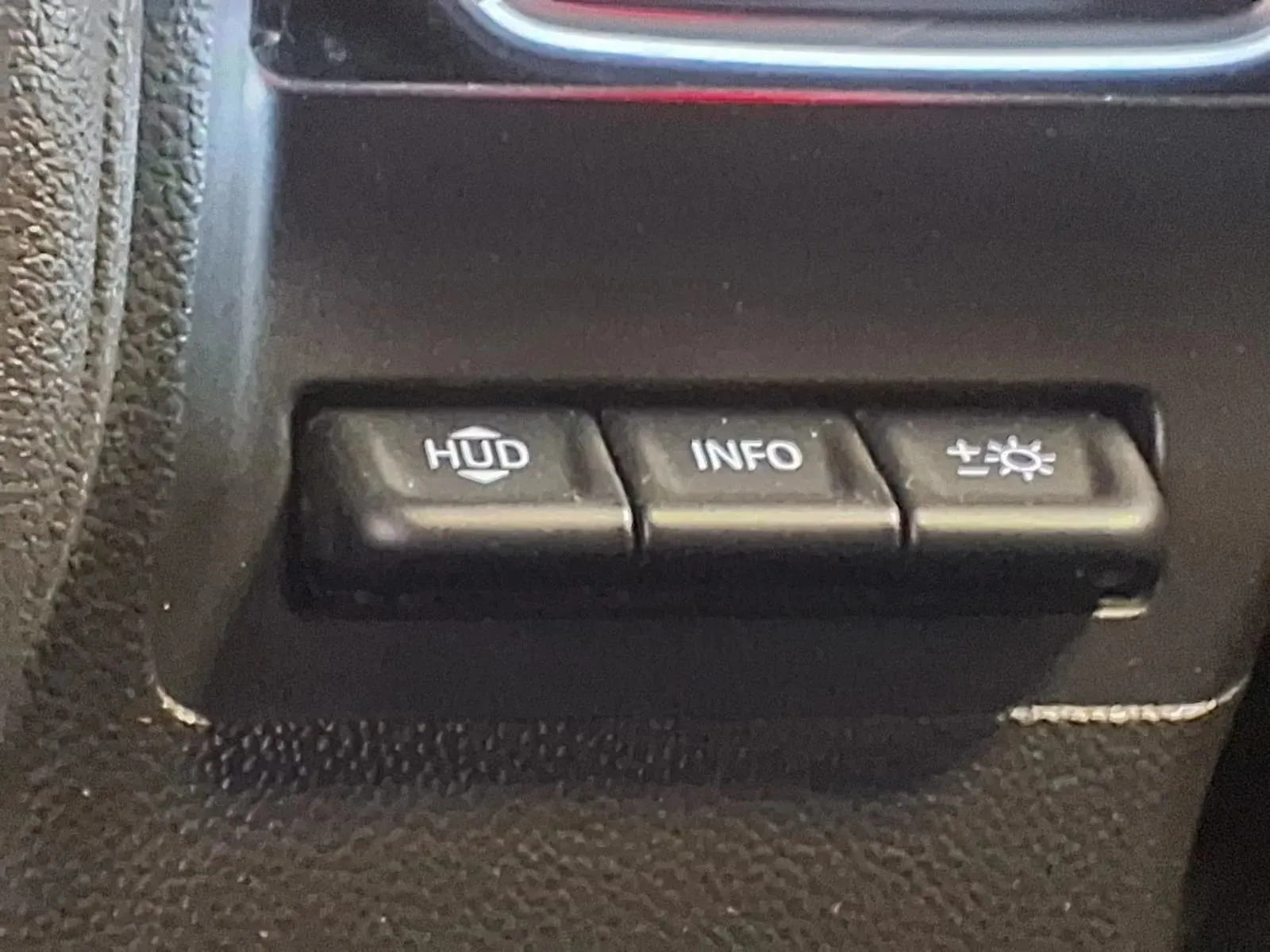 Chevrolet Silverado photo 27